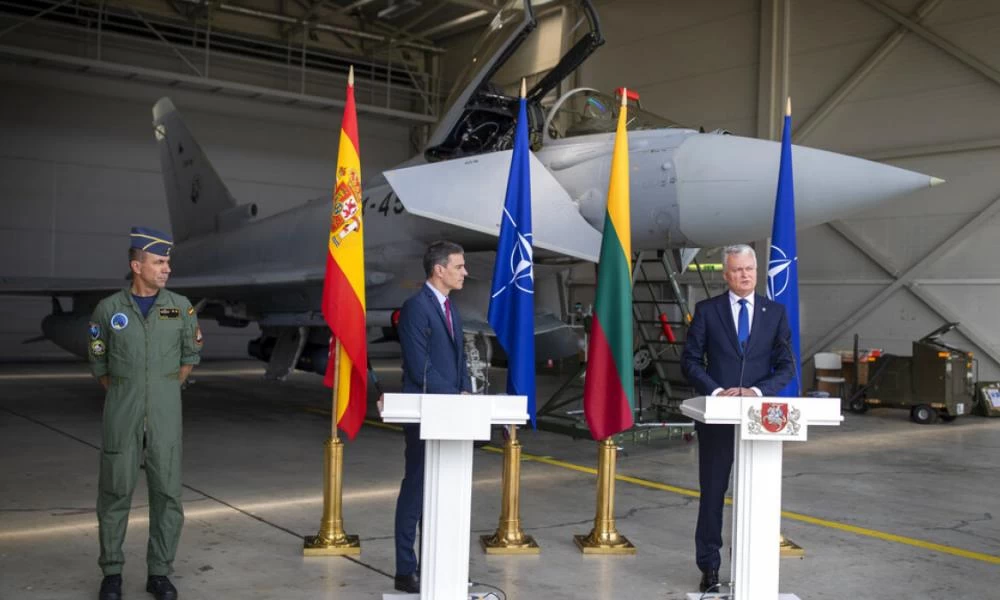 Λιθουανία: Επεισοδιακή συνέντευξη τύπου λόγω αναχαίτισης αεροσκάφους